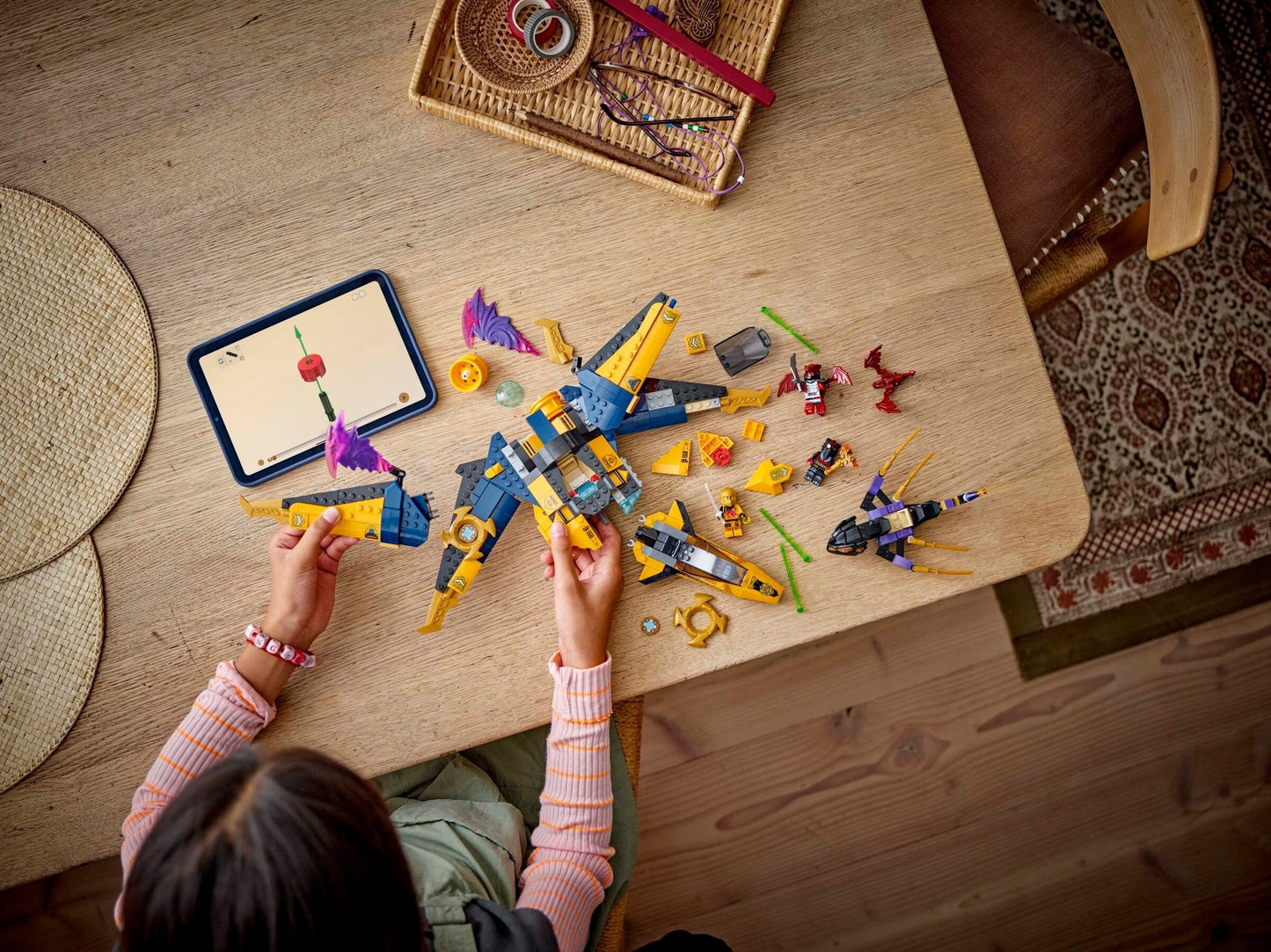 LEGO Ras & Arin's Super Storm Jet, 71833