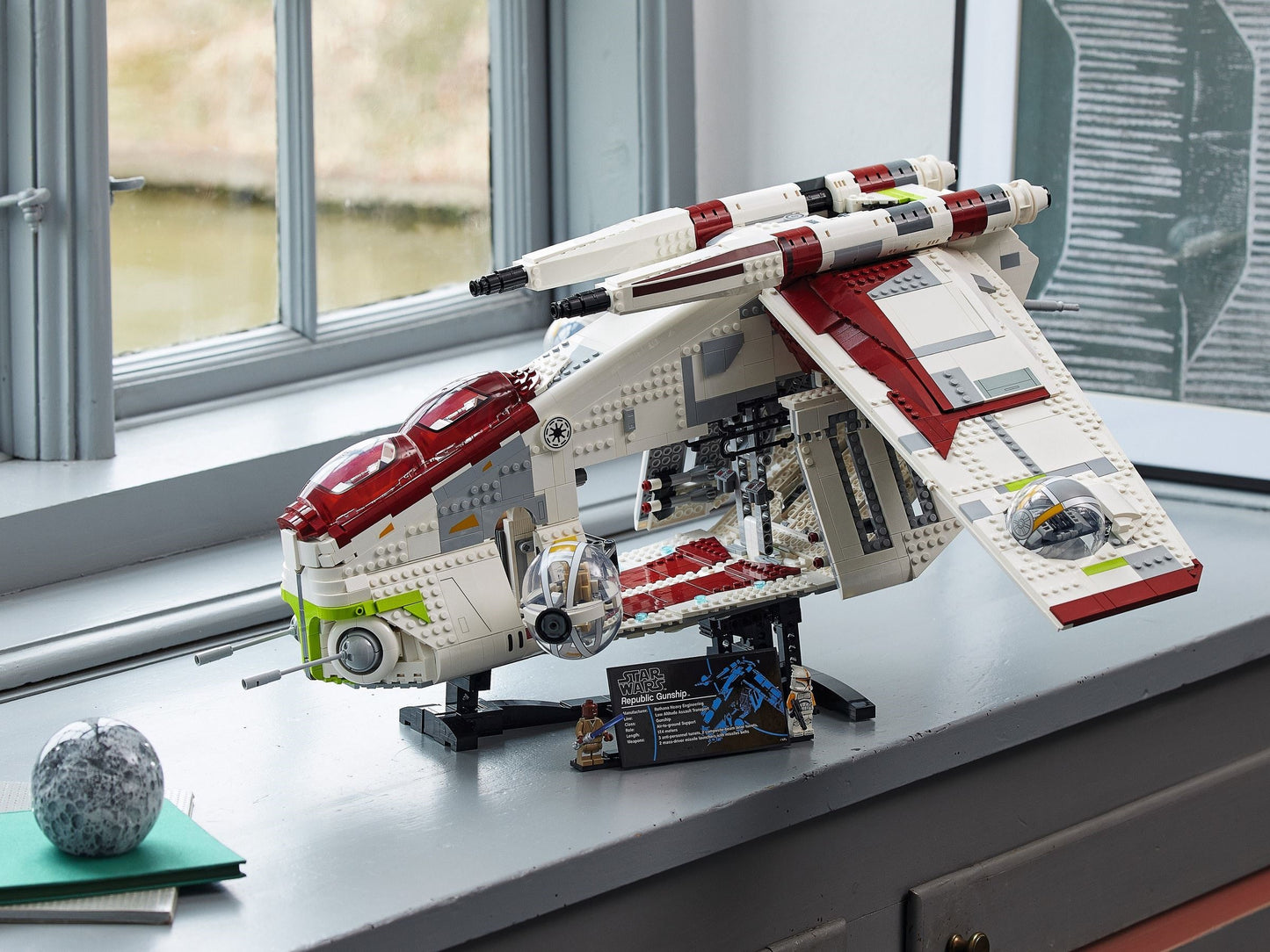LEGO Republic Gunship