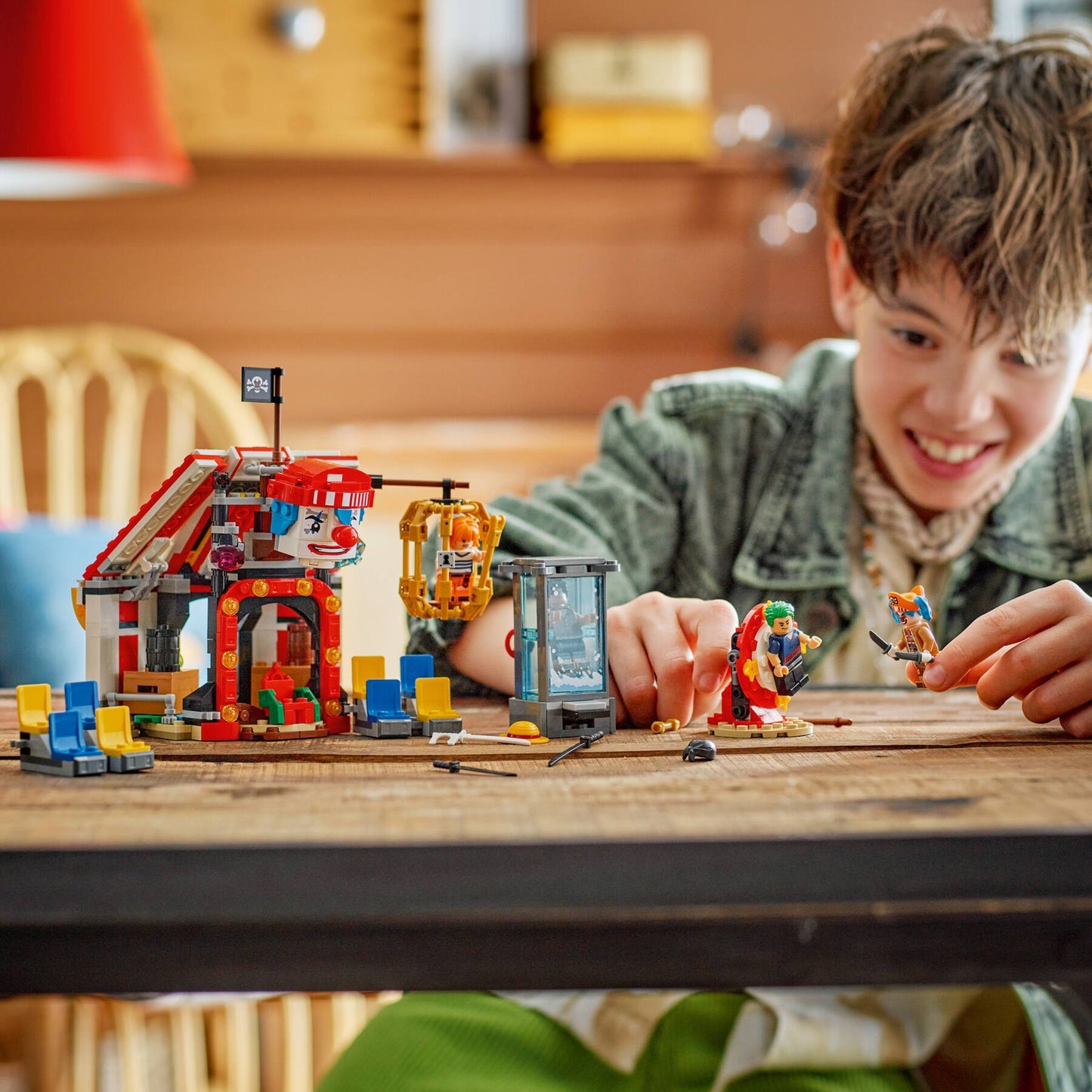 LEGO Buggy The Clown's Circus Tent, 75637