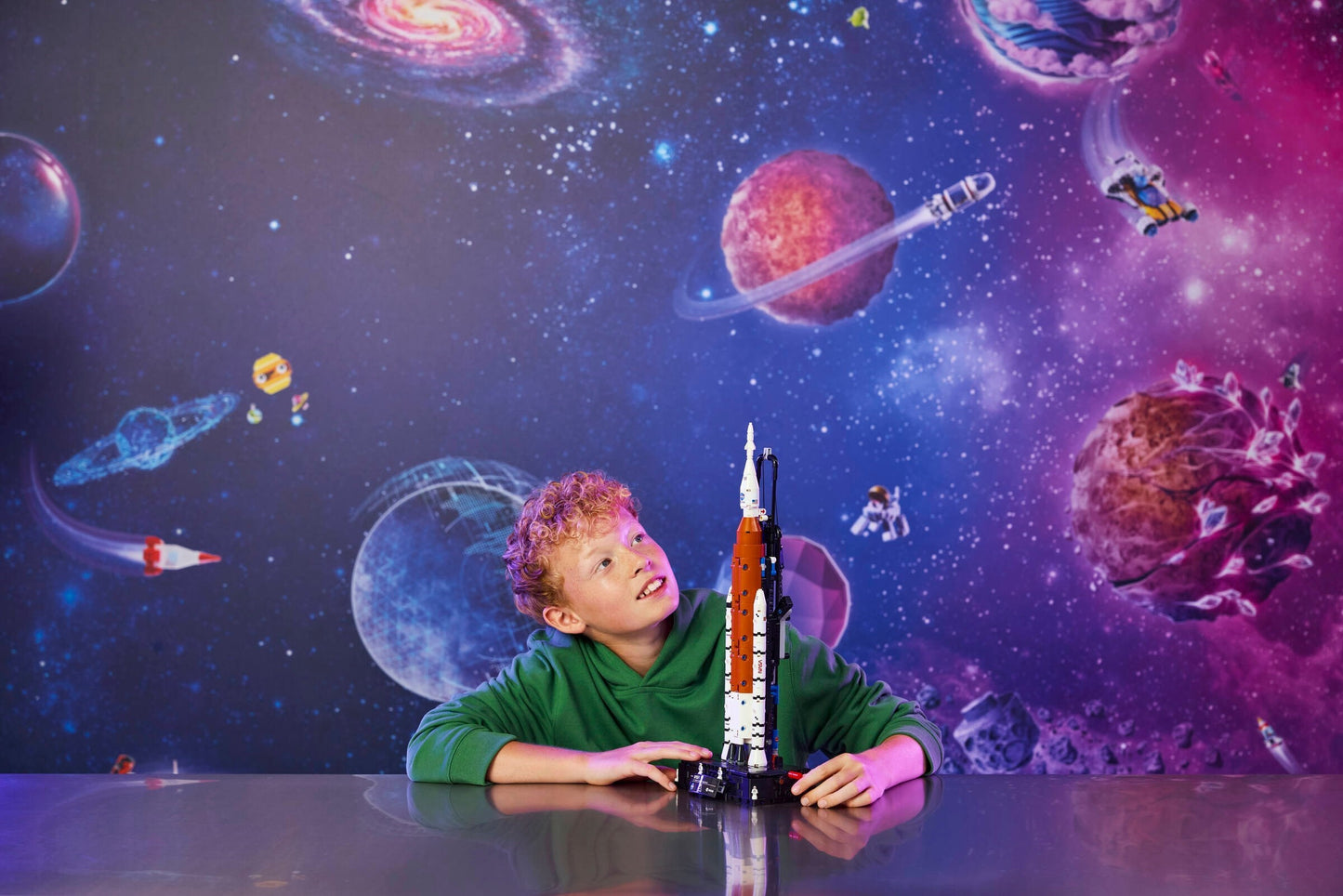 LEGO NASA Artemis Space Launch System Rocket, 42221