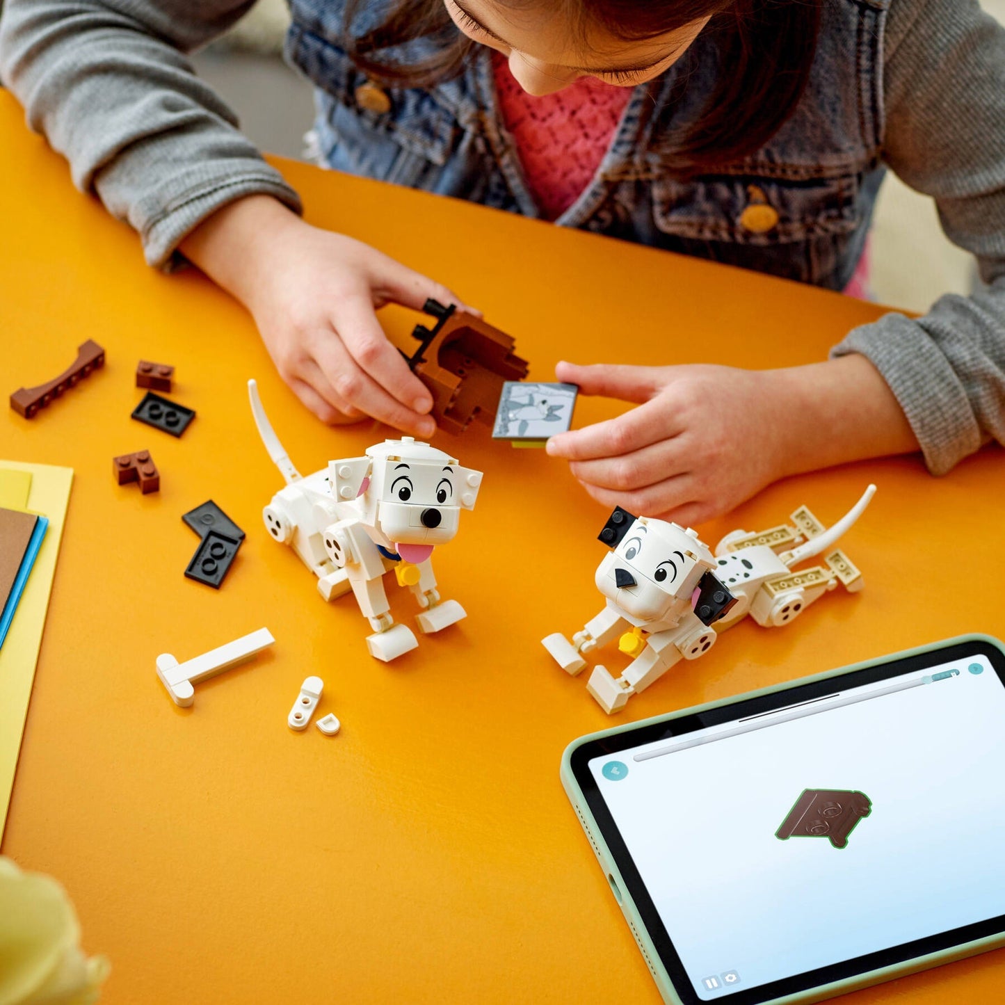 LEGO Lucky & Penny 101 Dalmatians Puppies, 43271