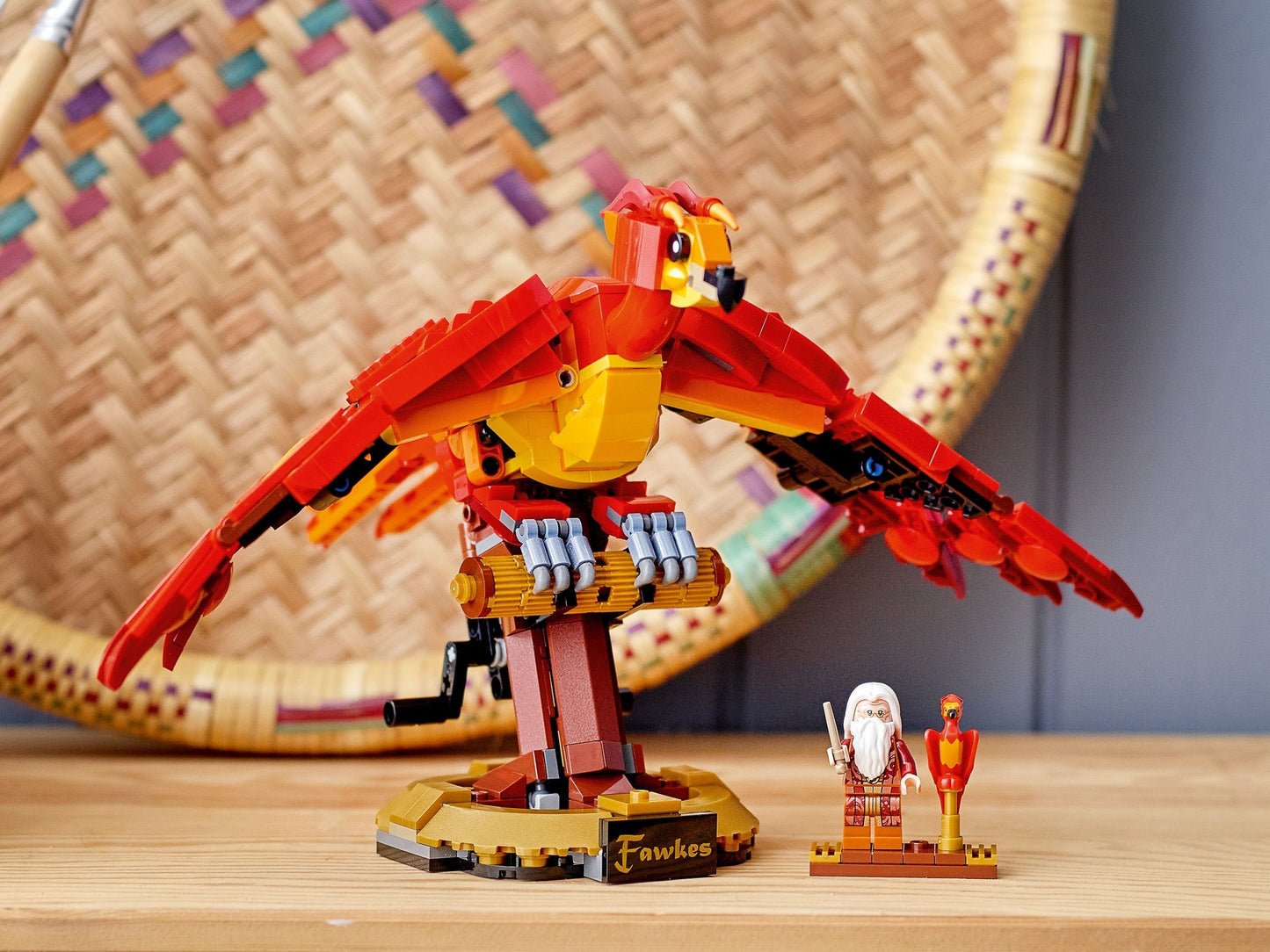 LEGO Fawkes, Dumbledore's Phoenix, 76394